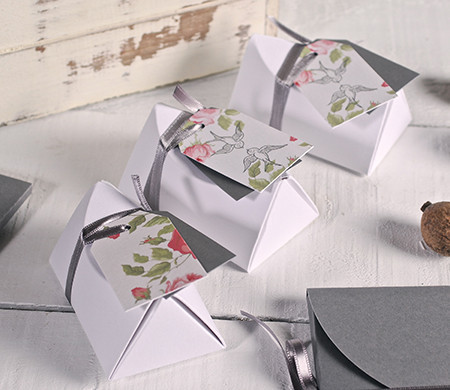 Little box for wedding favours