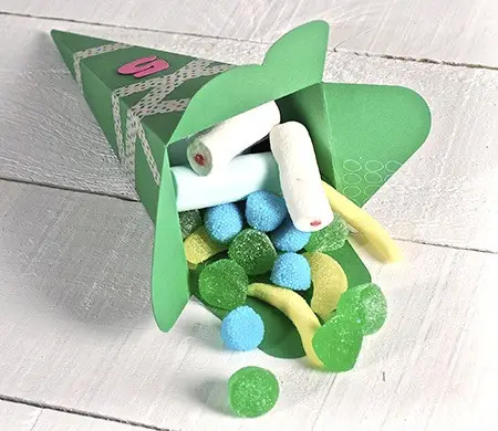 Cardboard cones for parties