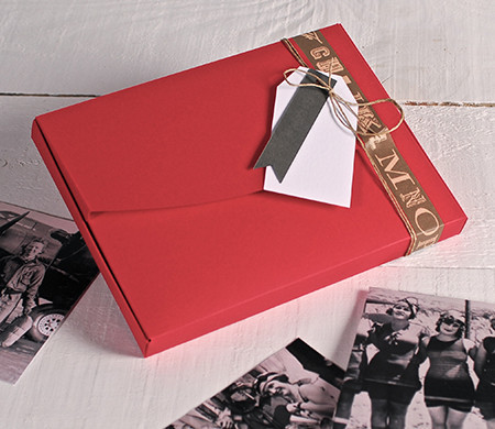 Caja para Fotografía en Color Rojo Caja para Fotografía en Color Rojo