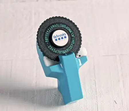 Etiquetadora Tipo Dymo Marca Artemio