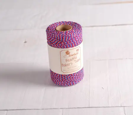 Fil Baker's Twine tricolore pour décorations de cadeaux