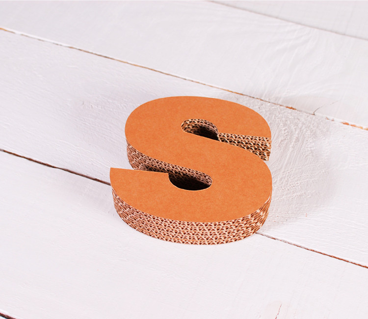 Letras de cartón minúsculas para decorar. Letras de cartón minúsculas para decorar.