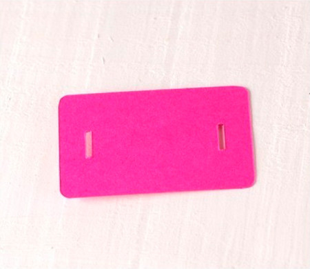 Cardboard clasp tags