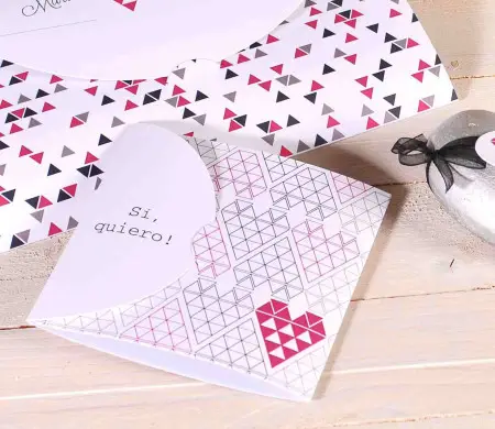 Enveloppe en carton pour CD