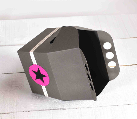 Happy Meal-style gift box for kids – Custom colours