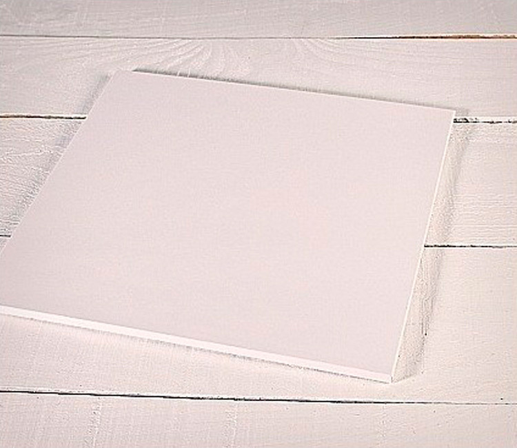 Base de cartón para tartas grandes, de 30x30 cm Base de cartón para tartas grandes, de 30x30 cm