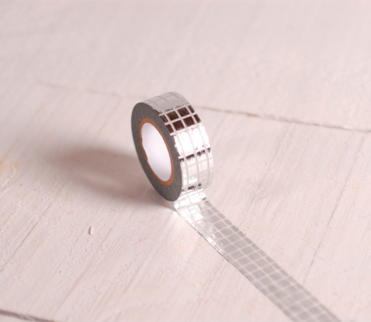 Washi-Tape mit silbernen Karos