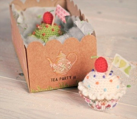 Boîte à Cupcakes en Crochet. Boîte à Cupcakes en Crochet.
