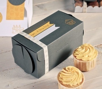 Caja gris para dos cupcakes