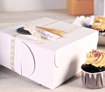 Box for Cupcakes as Gifts