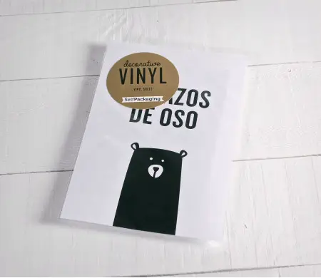 Vinilo Decorativo "Abrazos de Oso"