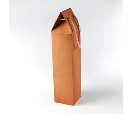 Caja de cartón para una botella de vino. Un detalle elegante en una caja que lo realza.