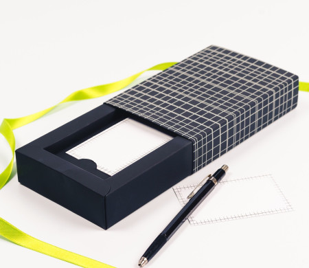 Box with a sash for gift cards