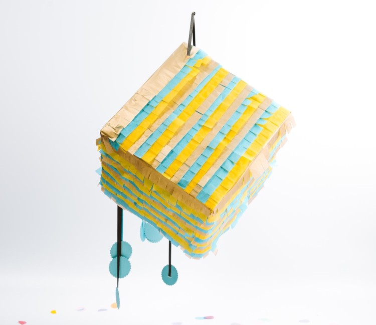 Kit per creare una pentolaccia | scatole per le feste