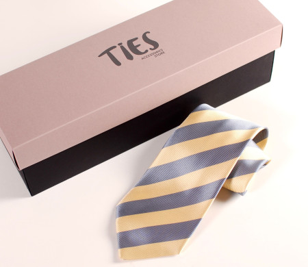 Caja rectangular corbatas