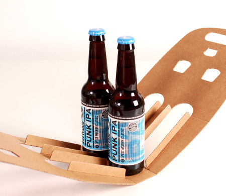 Boîte avec deux fentes pour bières Boîte avec deux fentes pour bières