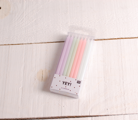 Farbige Kerzen | SelfPackaging