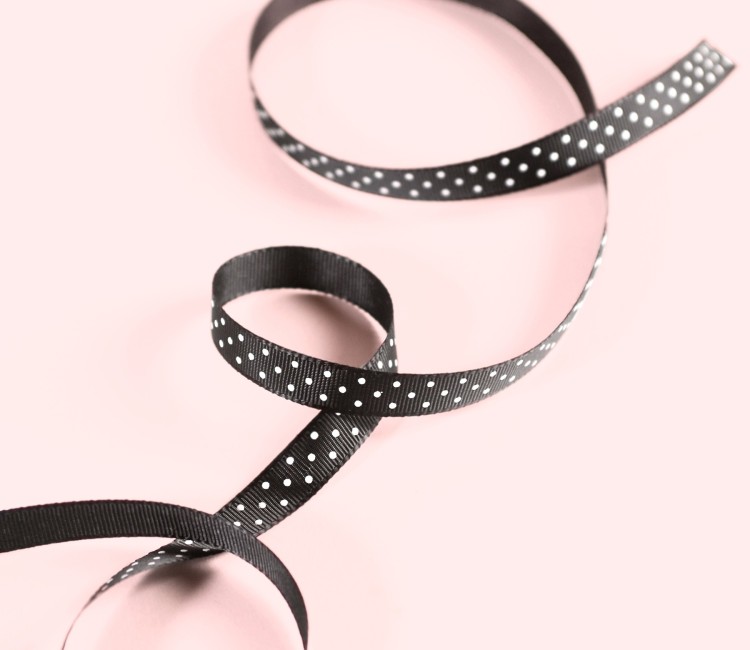 Nastro Grosgrain Nero a Pois | SelfPackaging