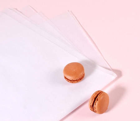  White waxed paper coated on both sides 