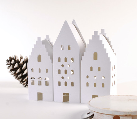 Pack Of Nordic Cottages | SelfPackaging