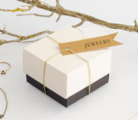 Pretty Gift Box with Lid and Decorative Bow