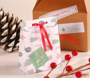 Small long Christmas envelope box decoration