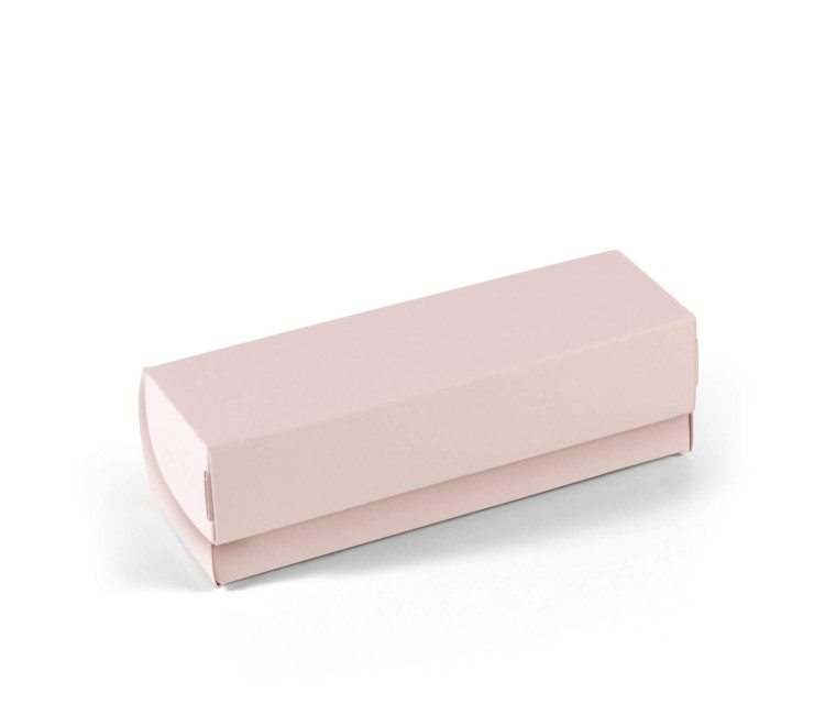 Elongated box with lid for macarons