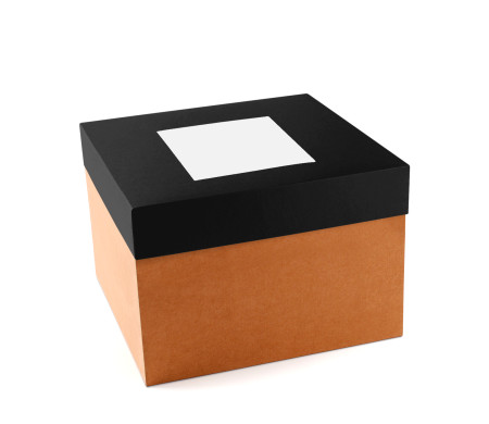 Caja para sombreros. De fácil montaje y disponible en 3 tamaños.