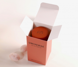 Elongated box for perfumes